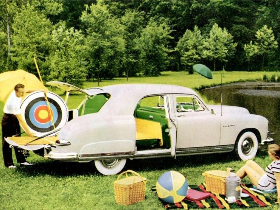  Kaiser DeLuxe Vagabond Sedan 4-Door 1949 года  (фото 2 из 2)